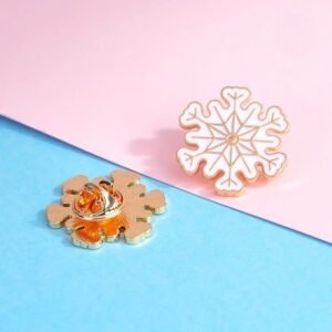 metalinis ženkliukas snaigė – šventinės dovanos akcentas